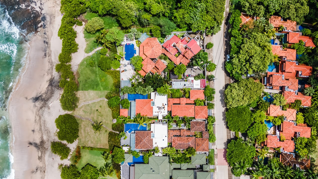 Villa Cerca del Mar 5 | Beach House in Highly Coveted and Intimate Development in Tamarindo/Langosta