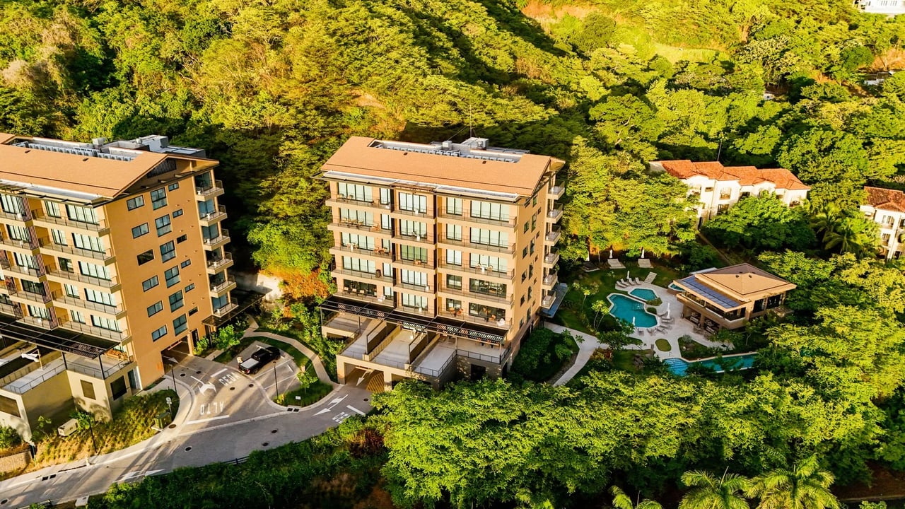 Luxury Ocean View Condo