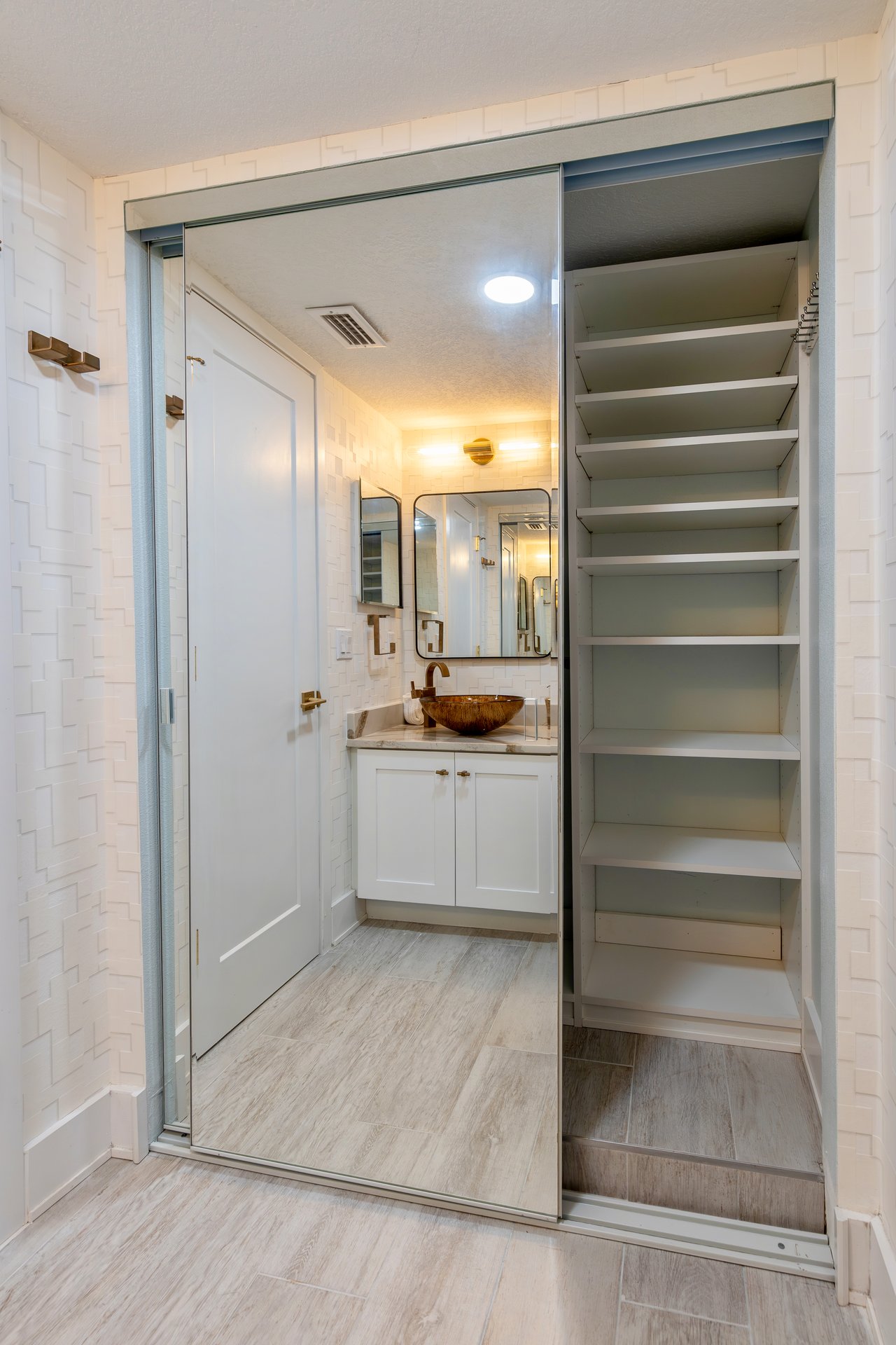 Oceanfront Furnished Condo in New Smyrna Beach