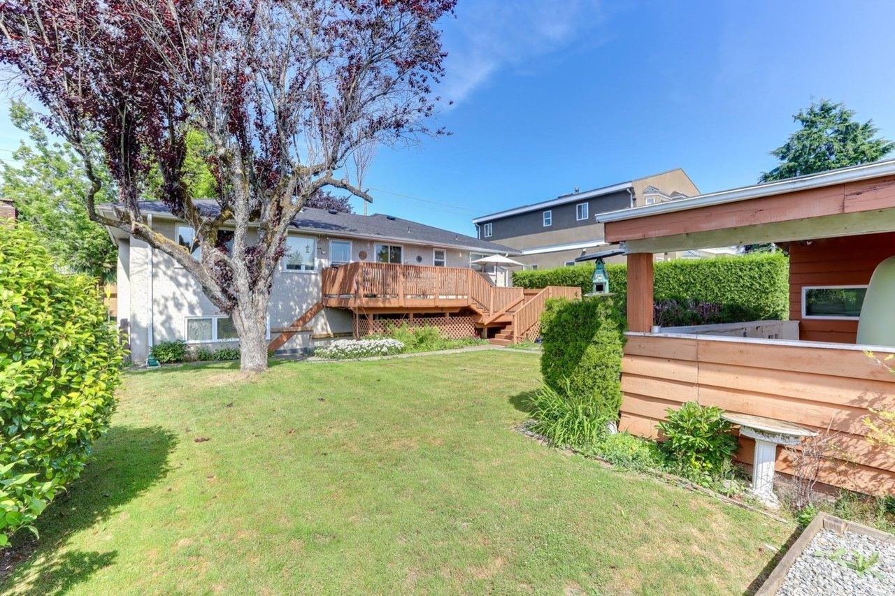 2316 Cliff Ave
