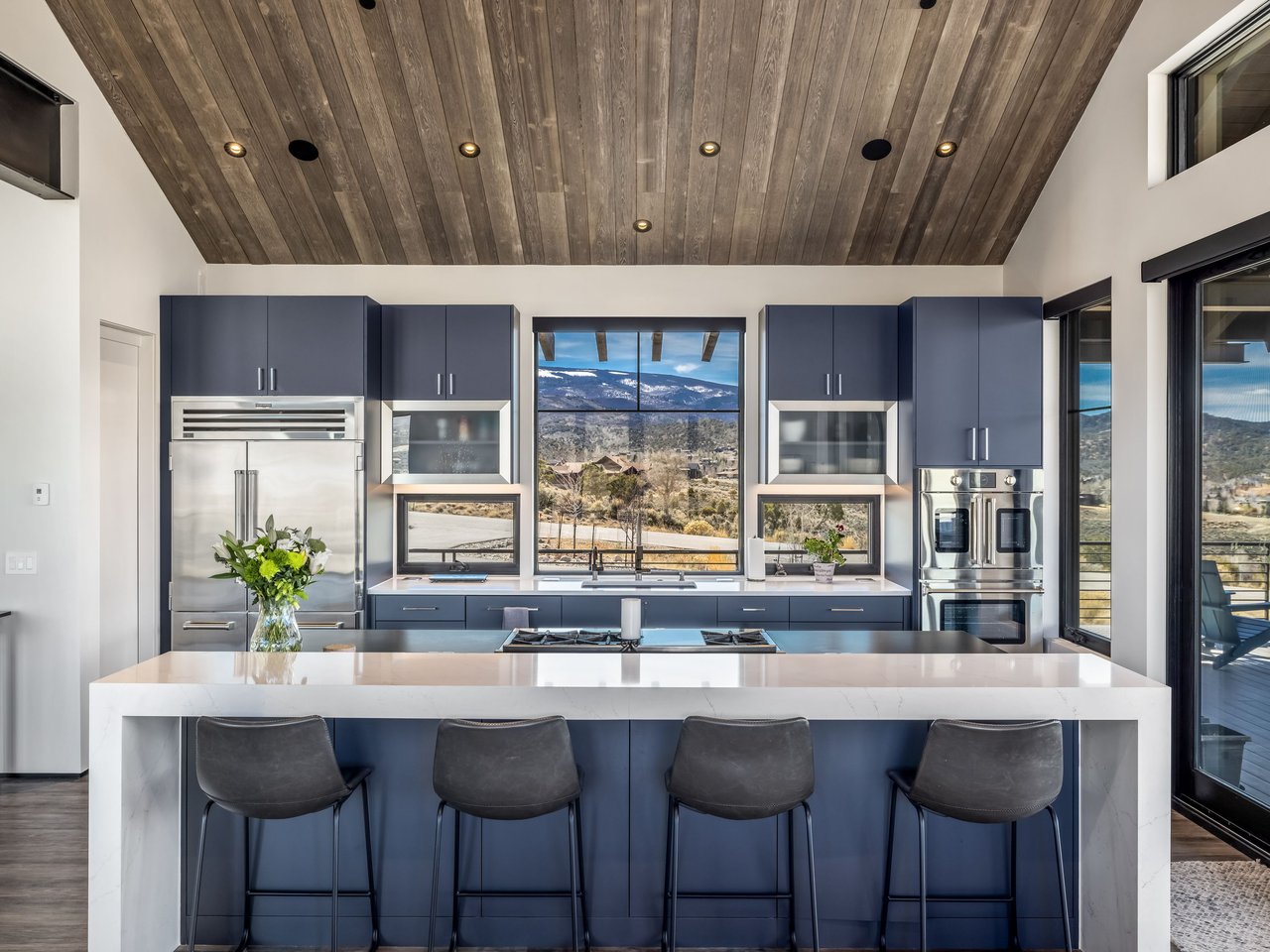 891 E Haystacker Drive