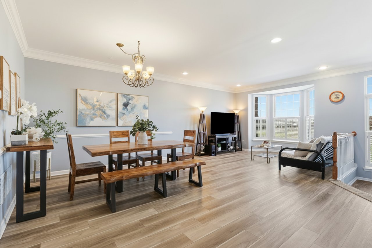 42757 Gelding Sq, Chantilly, VA 20152	