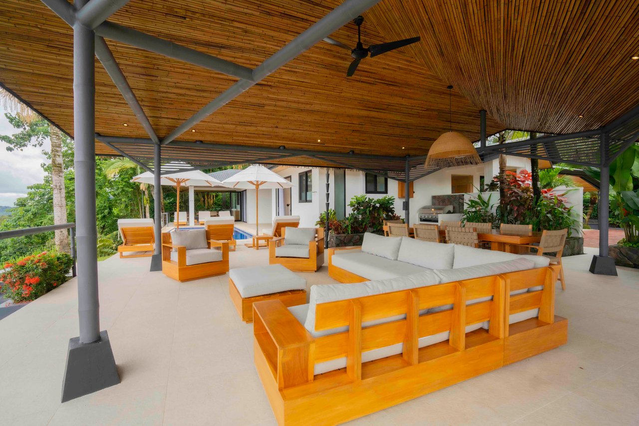 Casa Amarilla – An Extraordinary Luxury Retreat in Tres Rios