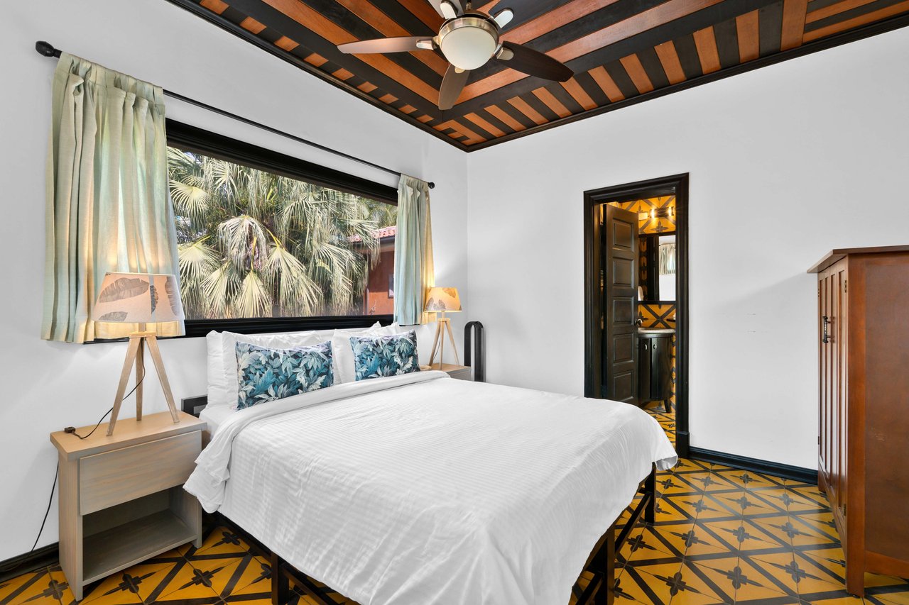 Villa Cerca del Mar 5 | Beach House in Highly Coveted and Intimate Development in Tamarindo/Langosta