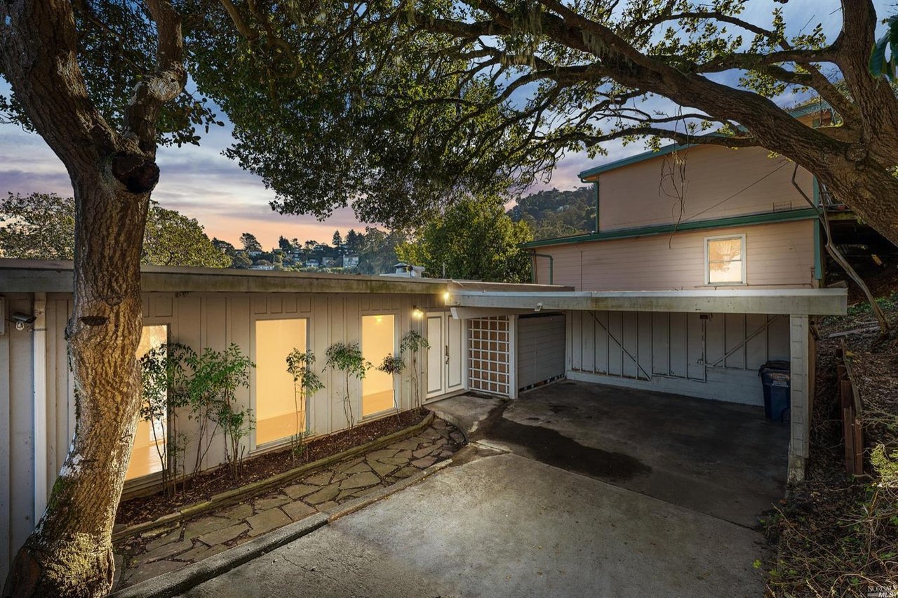 75 Monte Mar Dr