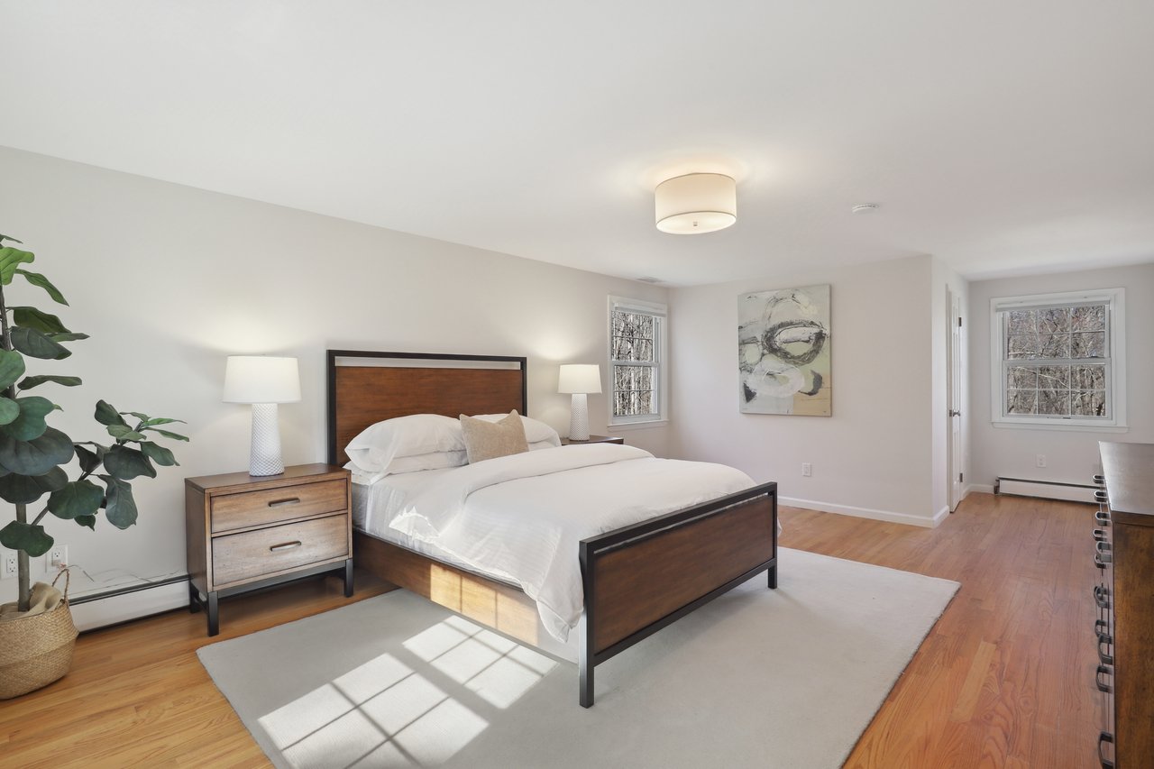 25 Mt Holly Road E