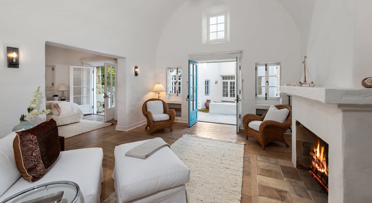 27832 Pacific Coast Hwy