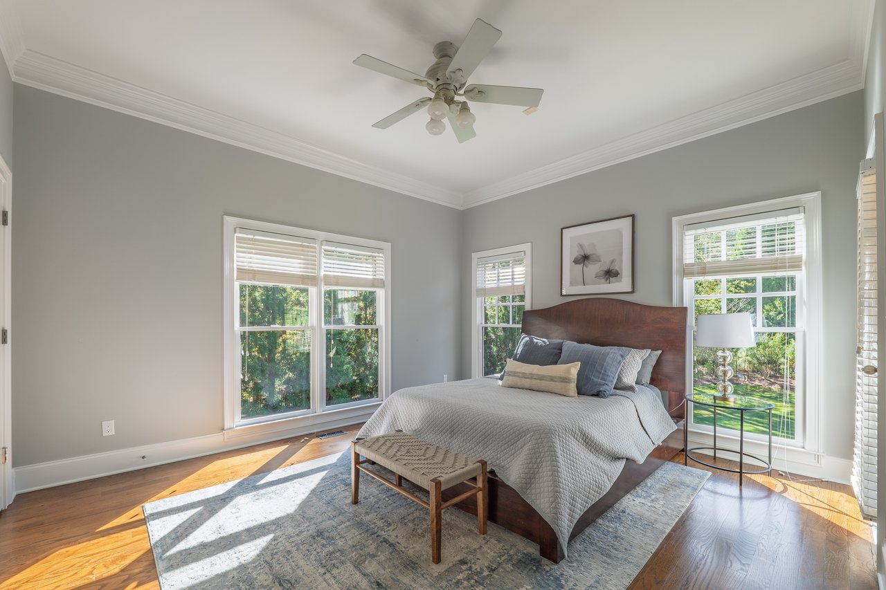 1425 Rolling Links Drive