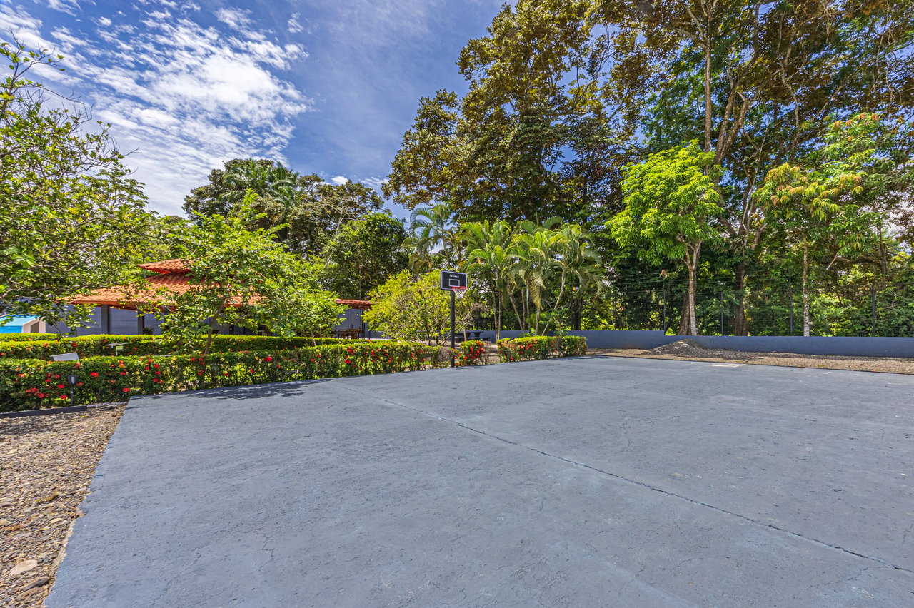 Beautiful house near to the beach | Tranquility and style