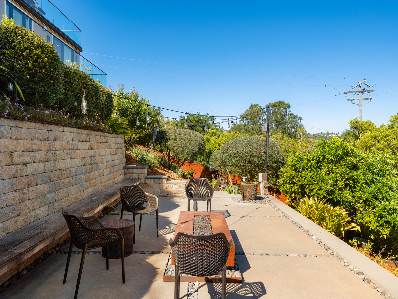 Stunning View Residence Built in 2015