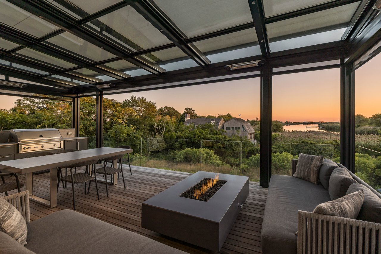 1076 Ocean Road, Bridgehampton
