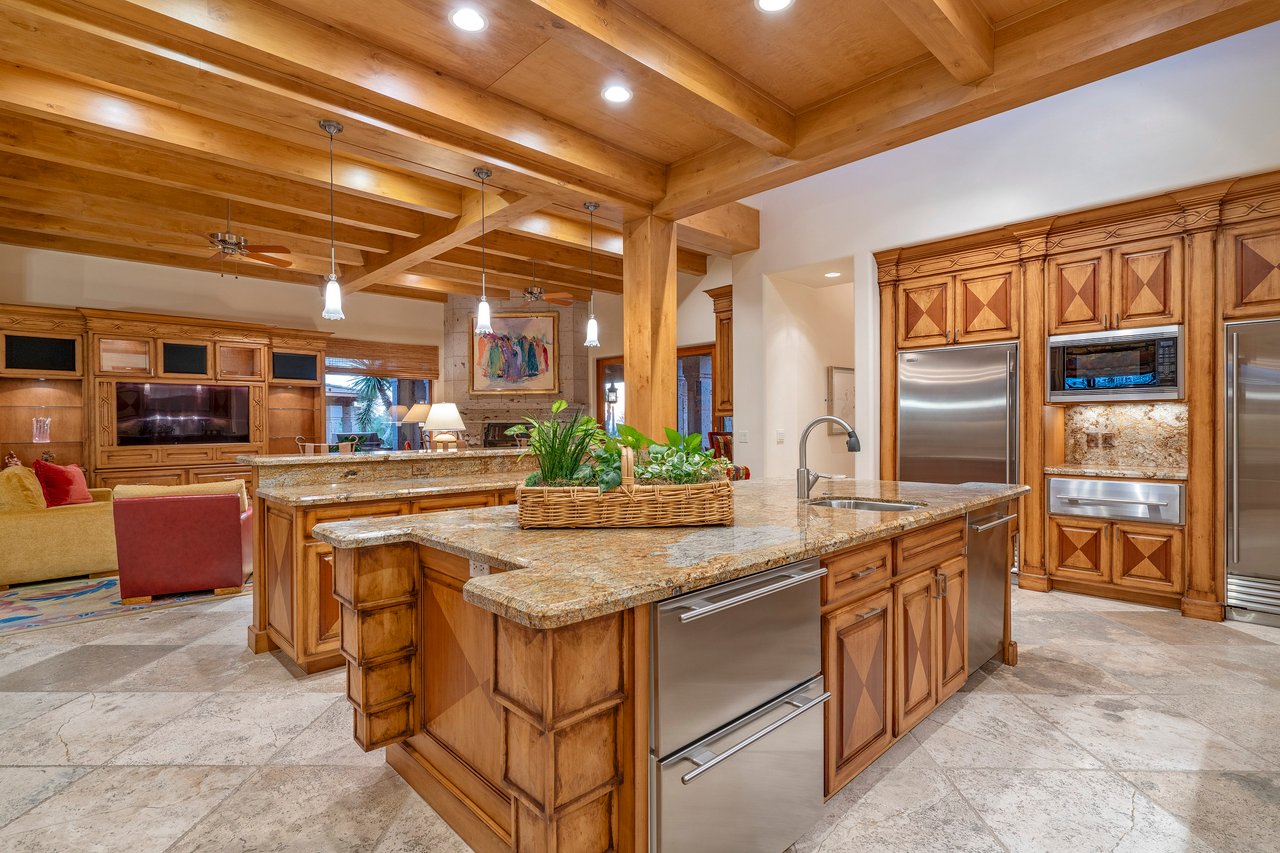 2143 E Desert Garden Drive