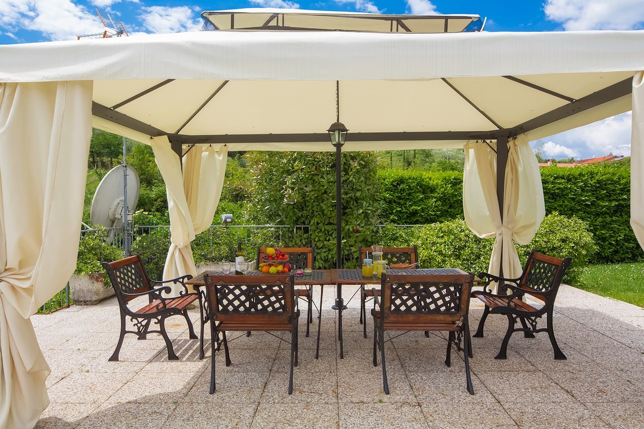 Marvelous Countryside Villa Outside of Lucca