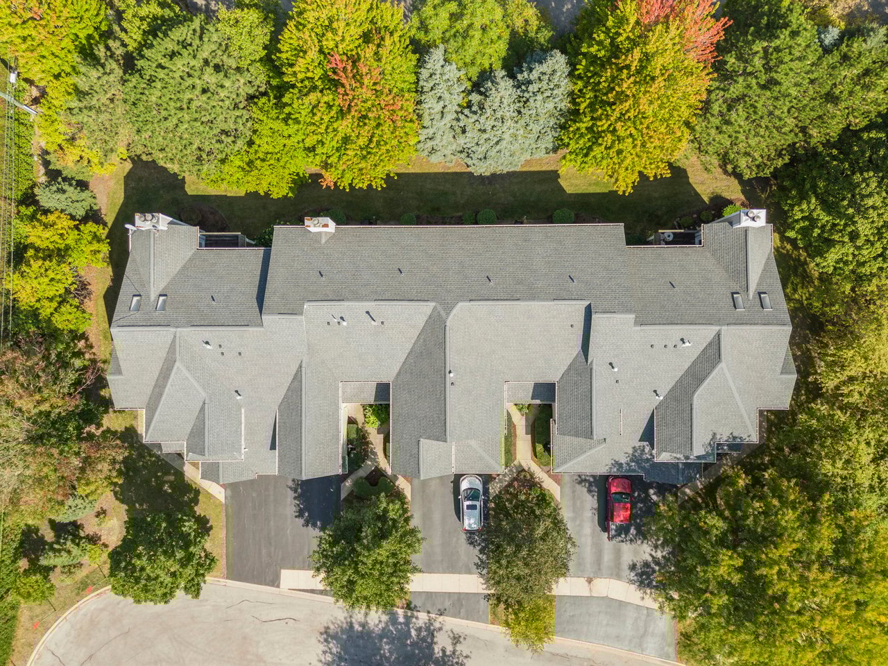 2911 Dearborn Court