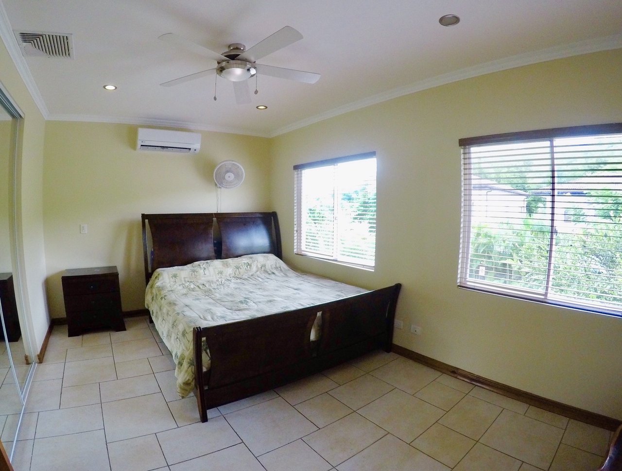 Turnkey Furnished Pool Townhome, Jaco, Puntarenas