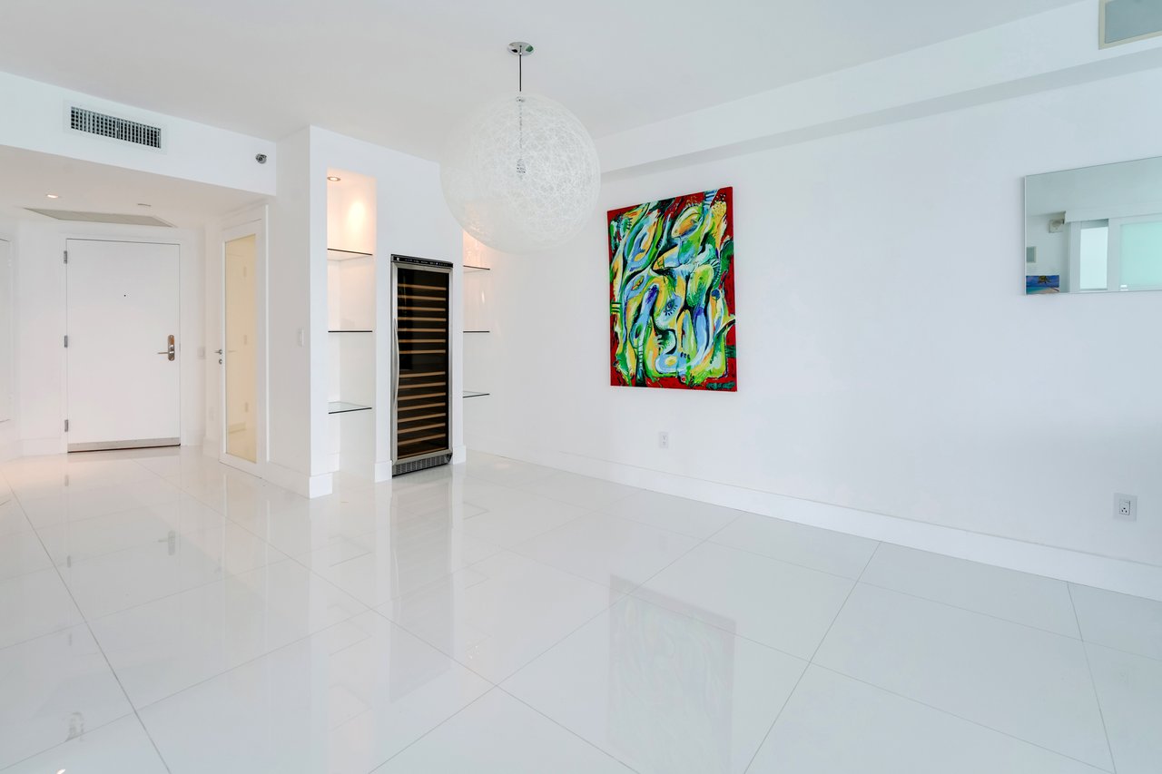 Icon South Beach Off Market | South Of Fifth