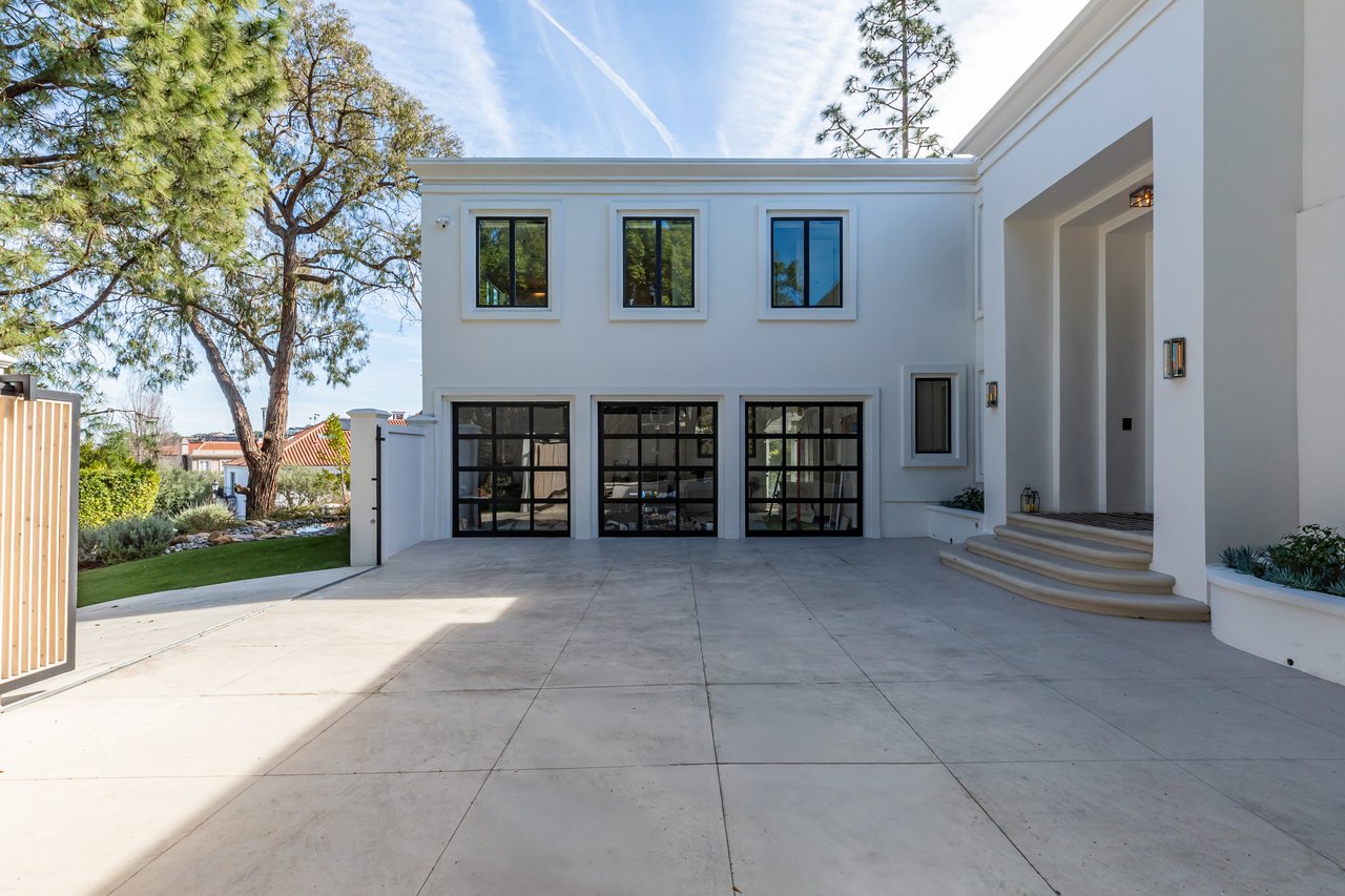 12000 Crest Ct, Beverly Hills
