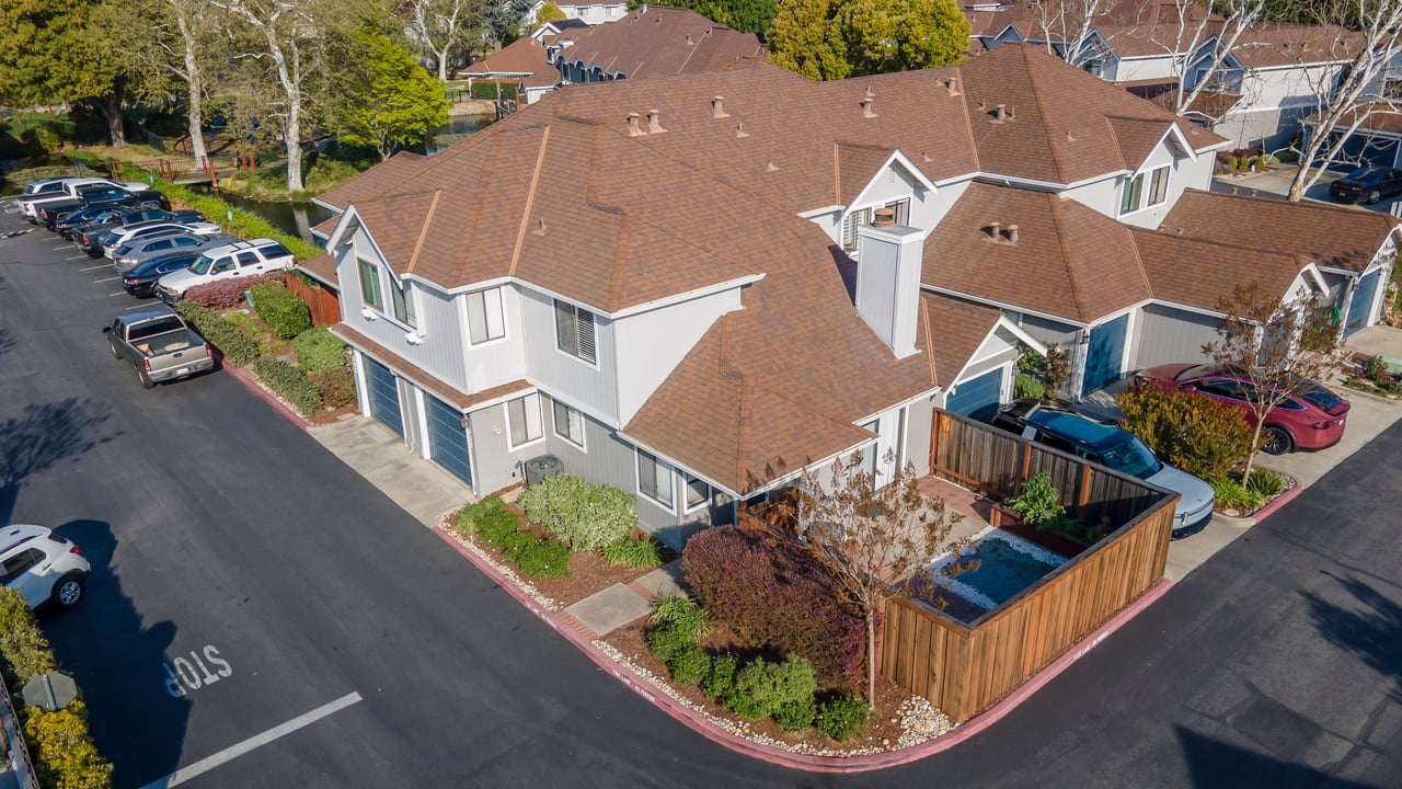 350 Creekview Drive