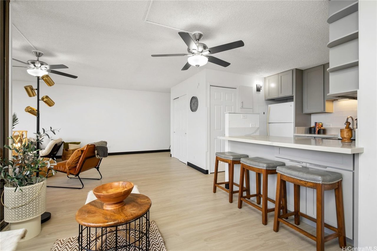 6710 Hawaii Kai Dr #1202, Honolulu 96825