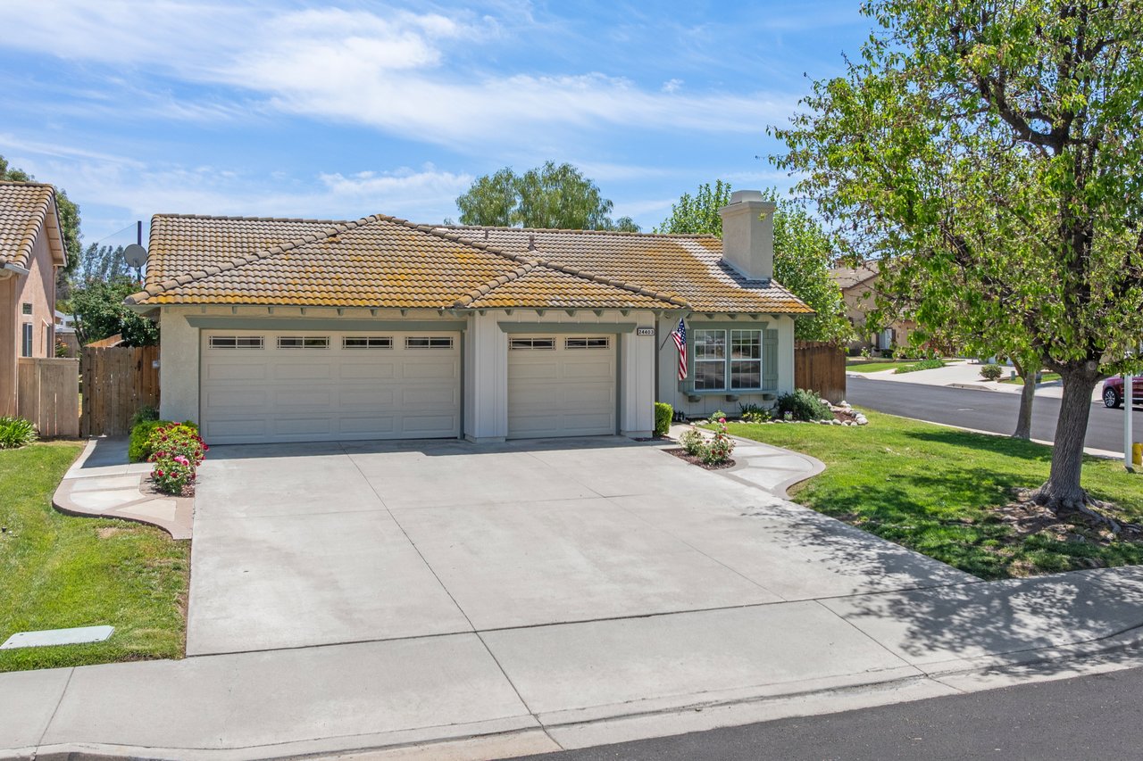24403 Stallion Ct.