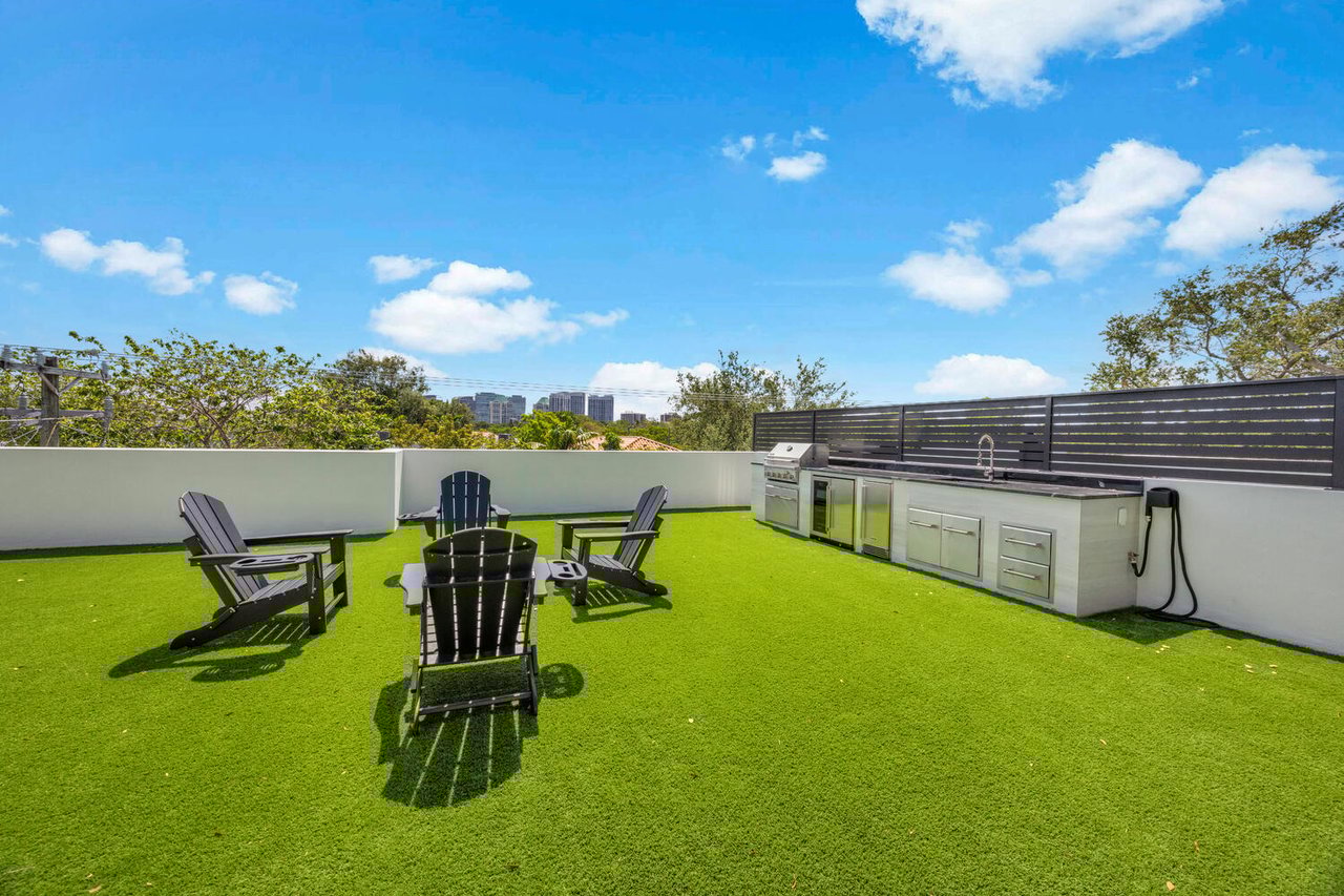 New Construction Townhome in Coconut Grove