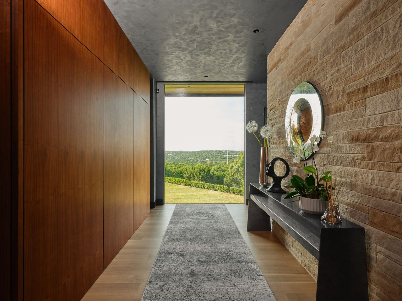 The Contemporary Amarra Estate | One of One 