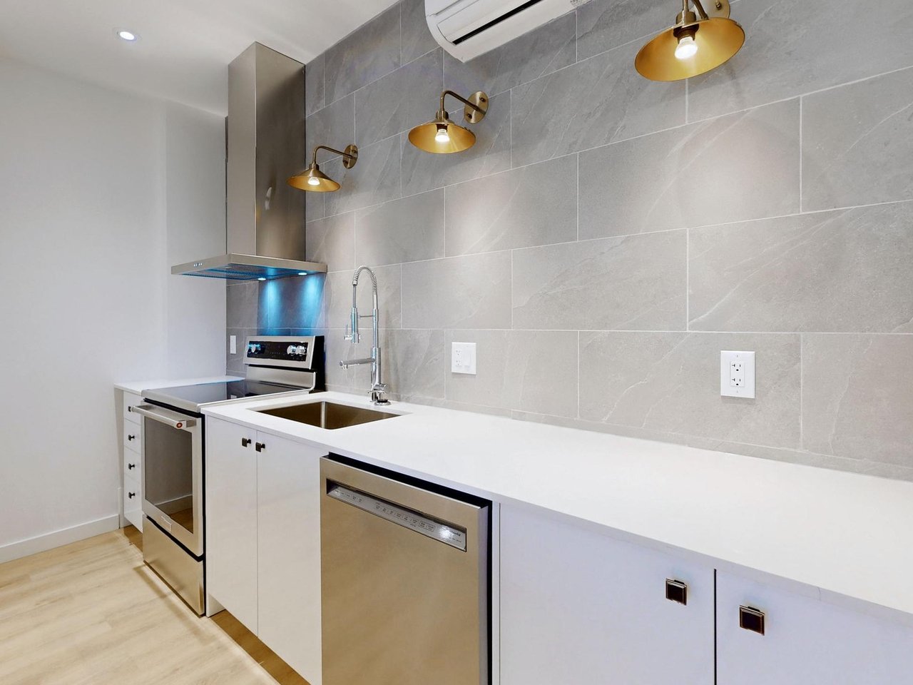 17 Humewood Dr Suite 2