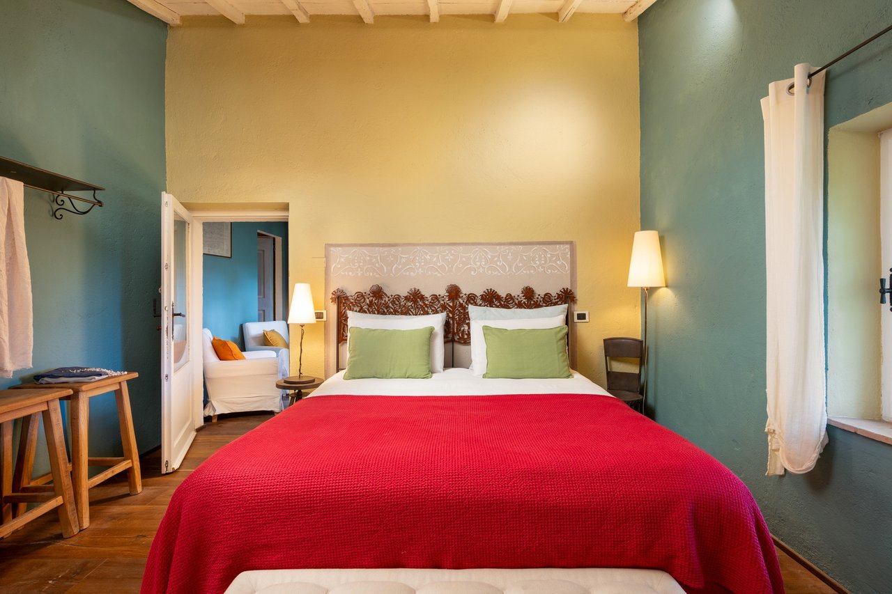 Renovated 18th Century Tuscan Home With Beautiful Hill Views