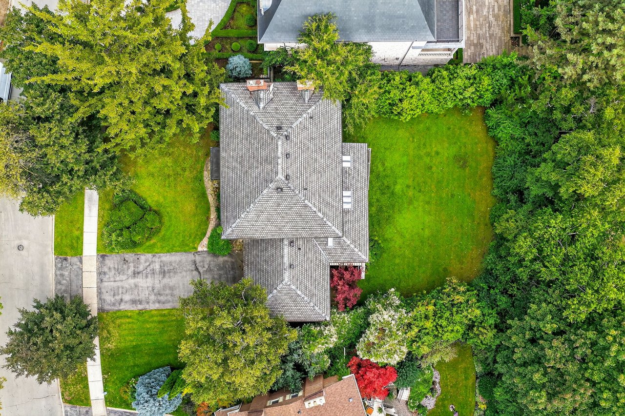 Outstanding Ravine & Park-Like Setting