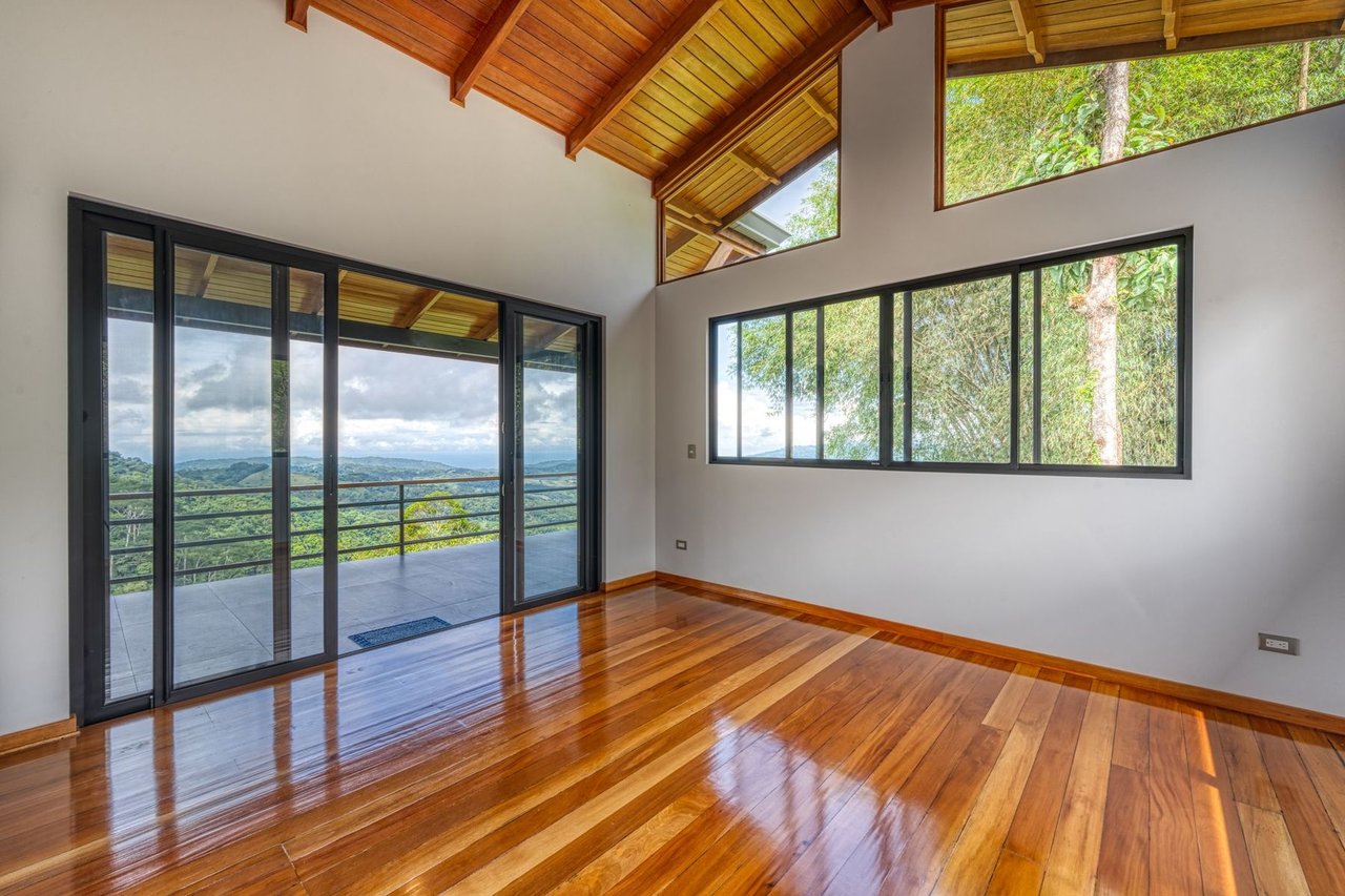 Modern Riverfront Mountain Home, Perez Zeledon, San Jose