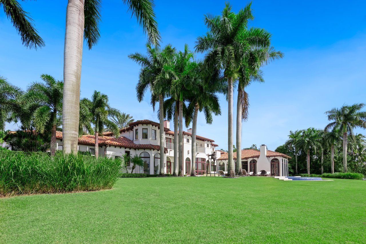 8808 Twin Lake Dr
