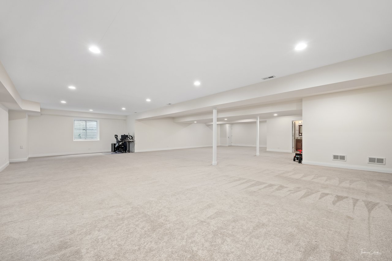 4103 Douglas Road