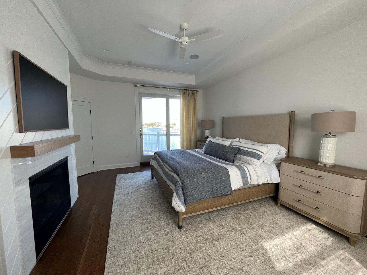 166I Marina Blvd