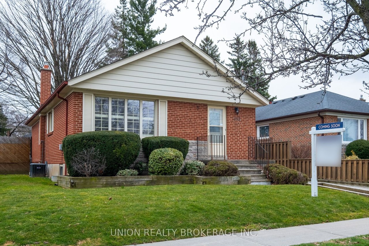 153 Sedgemount Dr