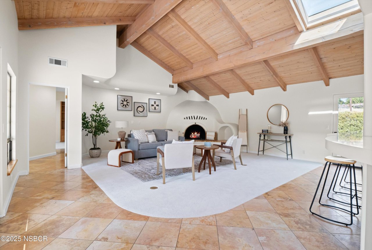 991 College Canyon Rd