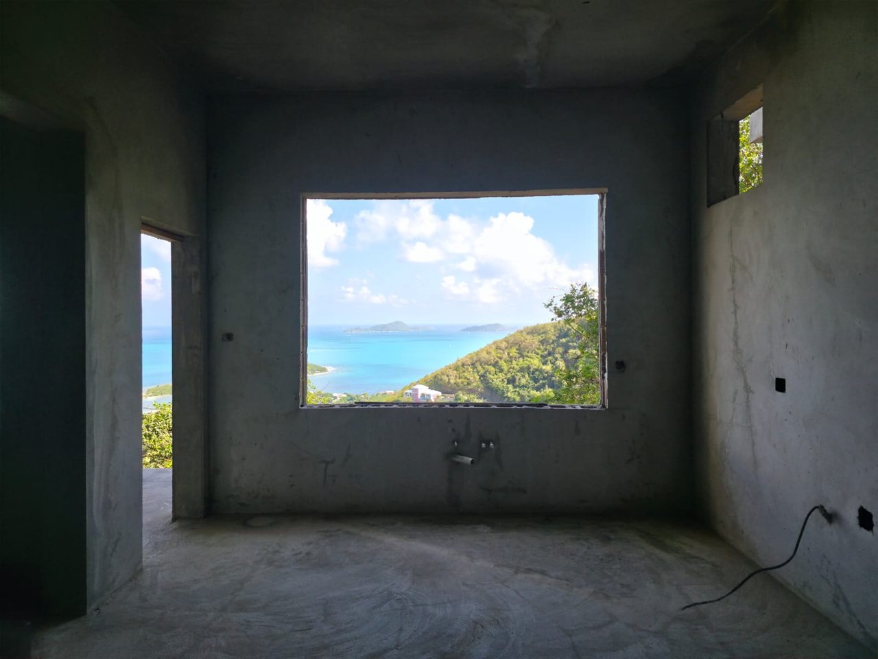 1116 Brady Ghut Unfinished Fixer Upper