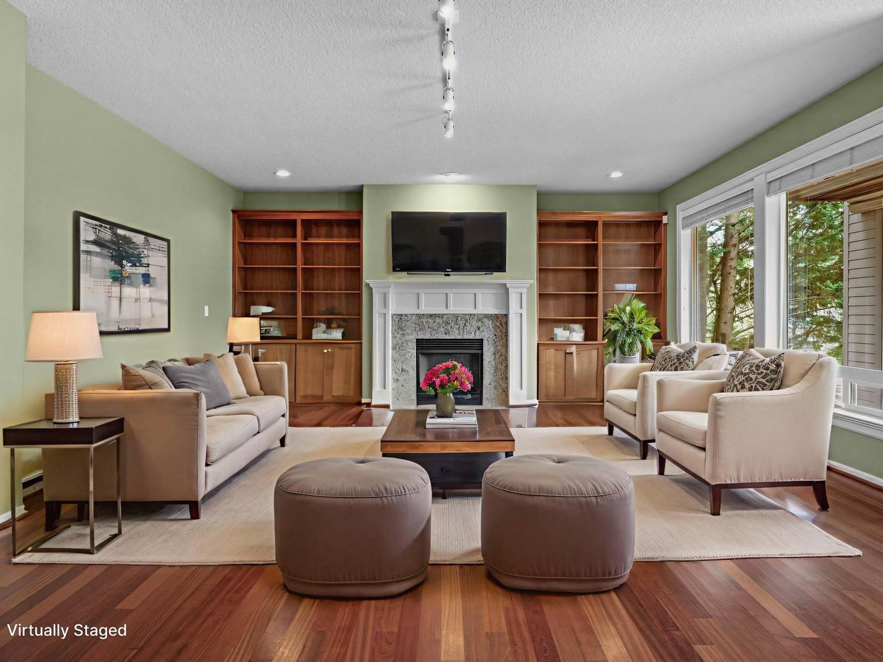 1815 NW ROSEFINCH LN