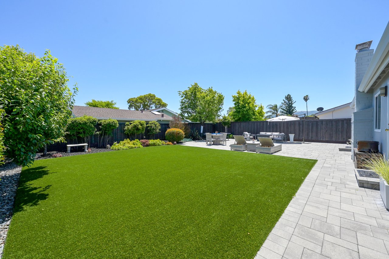 38 San Ramon Way