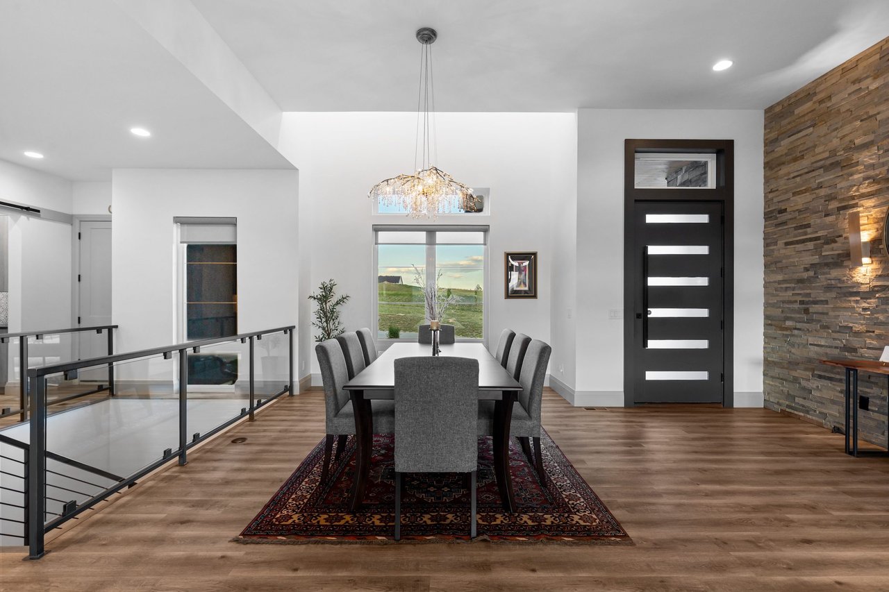 10689 Shadow Pines Road