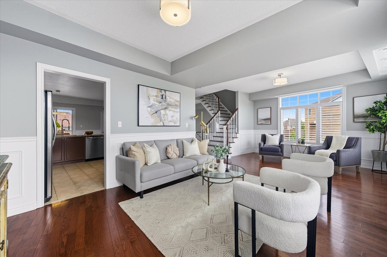 #23 - 20 Greensborough village Circ