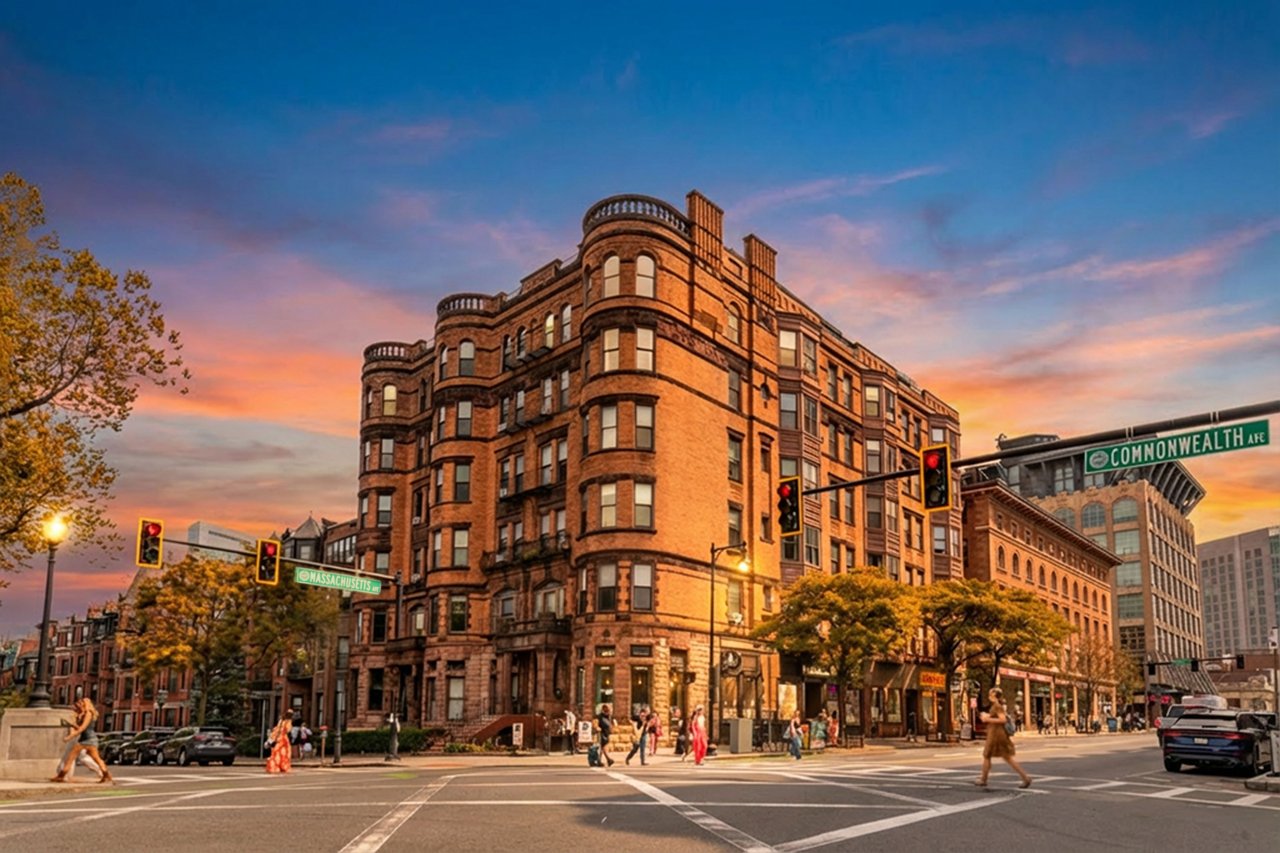 362 Commonwealth Ave # 2F Unit: 2E, 2F