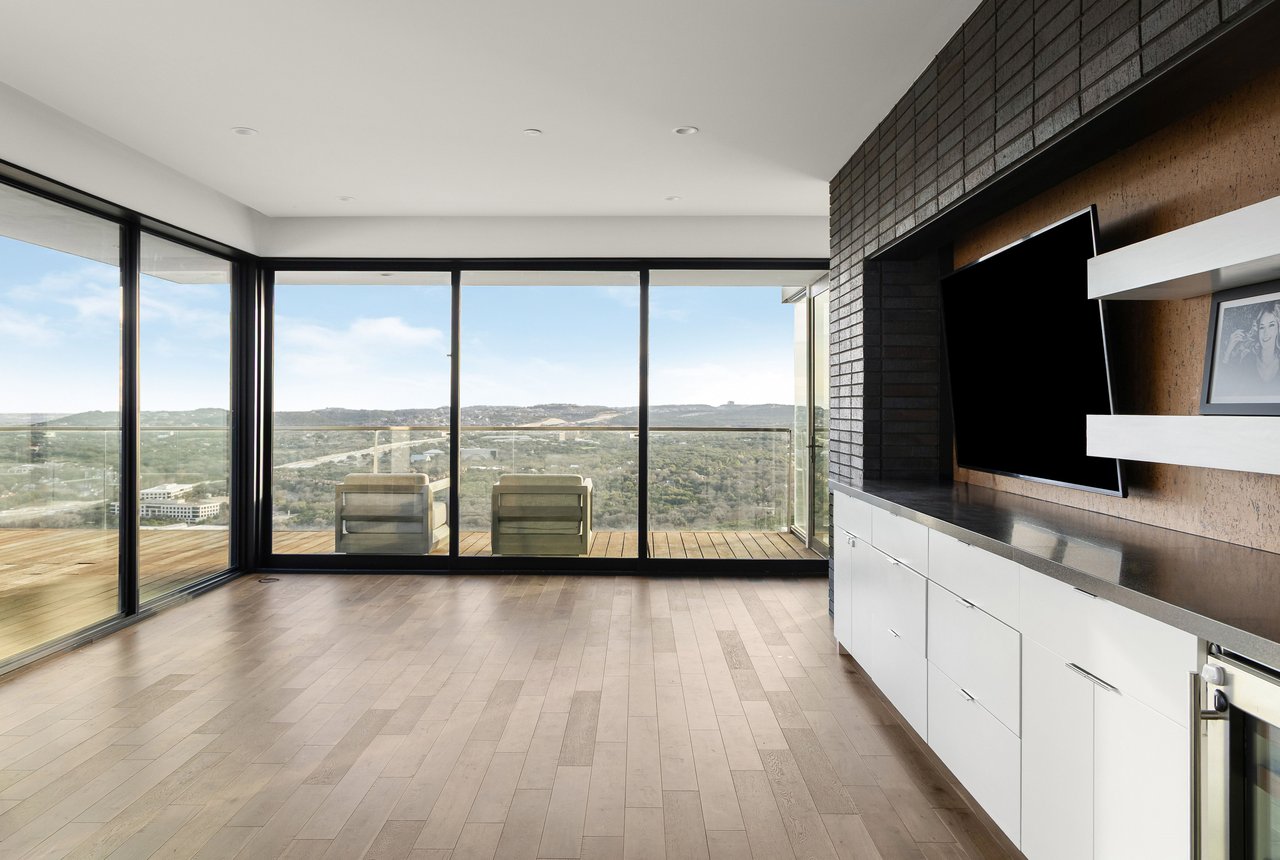 Christie's Masterpiece Living