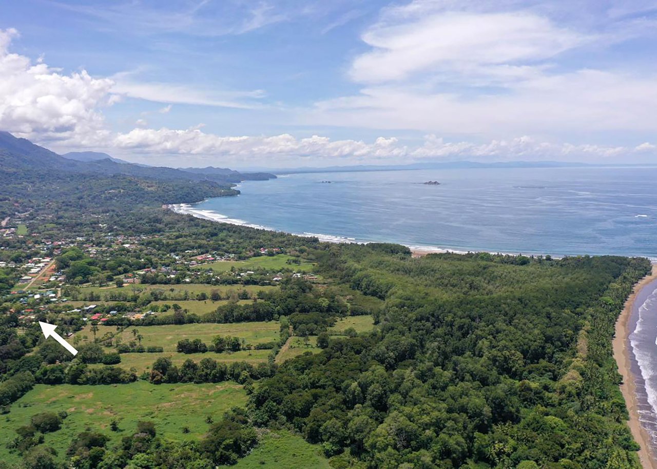CASA SECRETA: Your Hidden Uvita Escape With Room To Expand – 0.28 Acres
