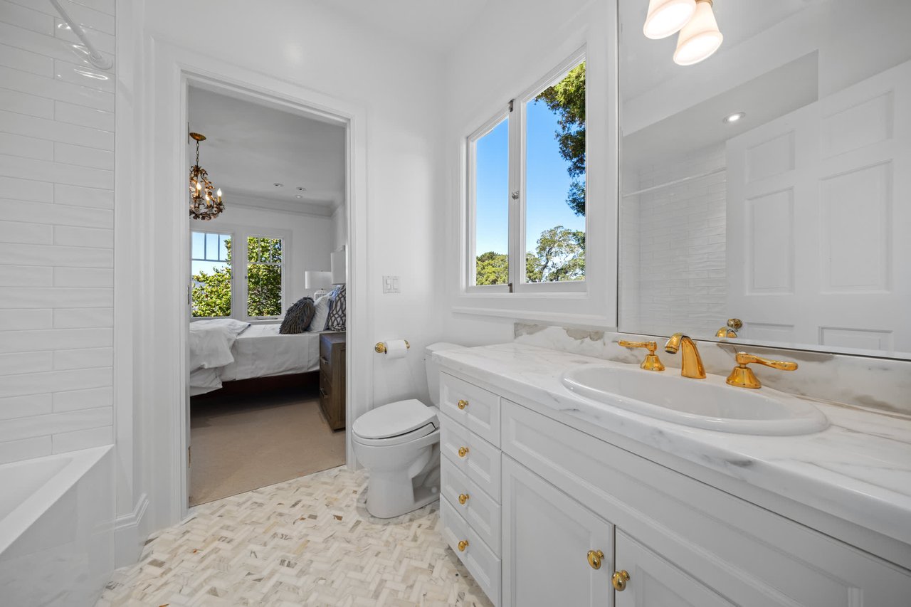 Iconic Belvedere View Estate
