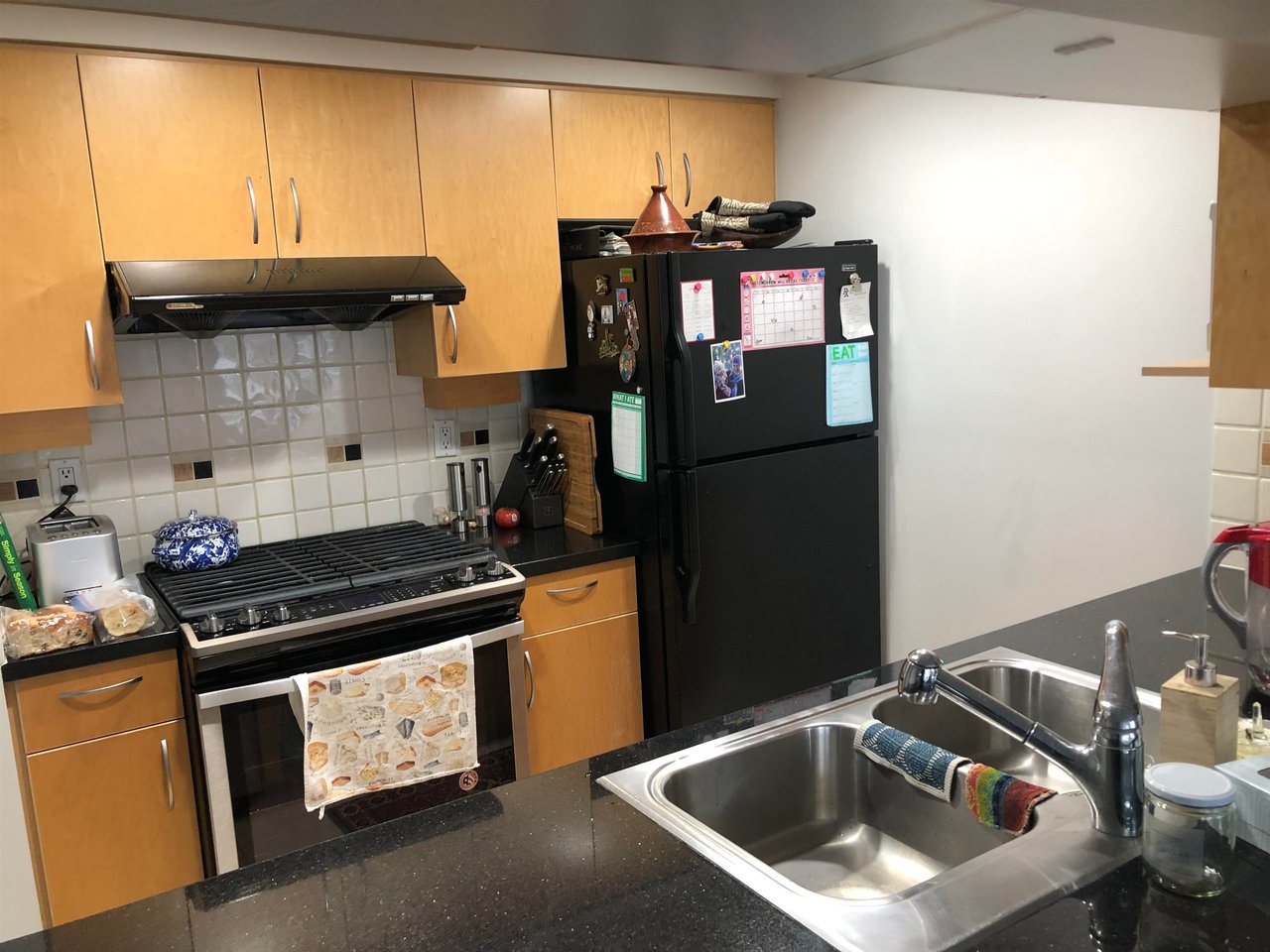 703-1199 Marinaside Cres