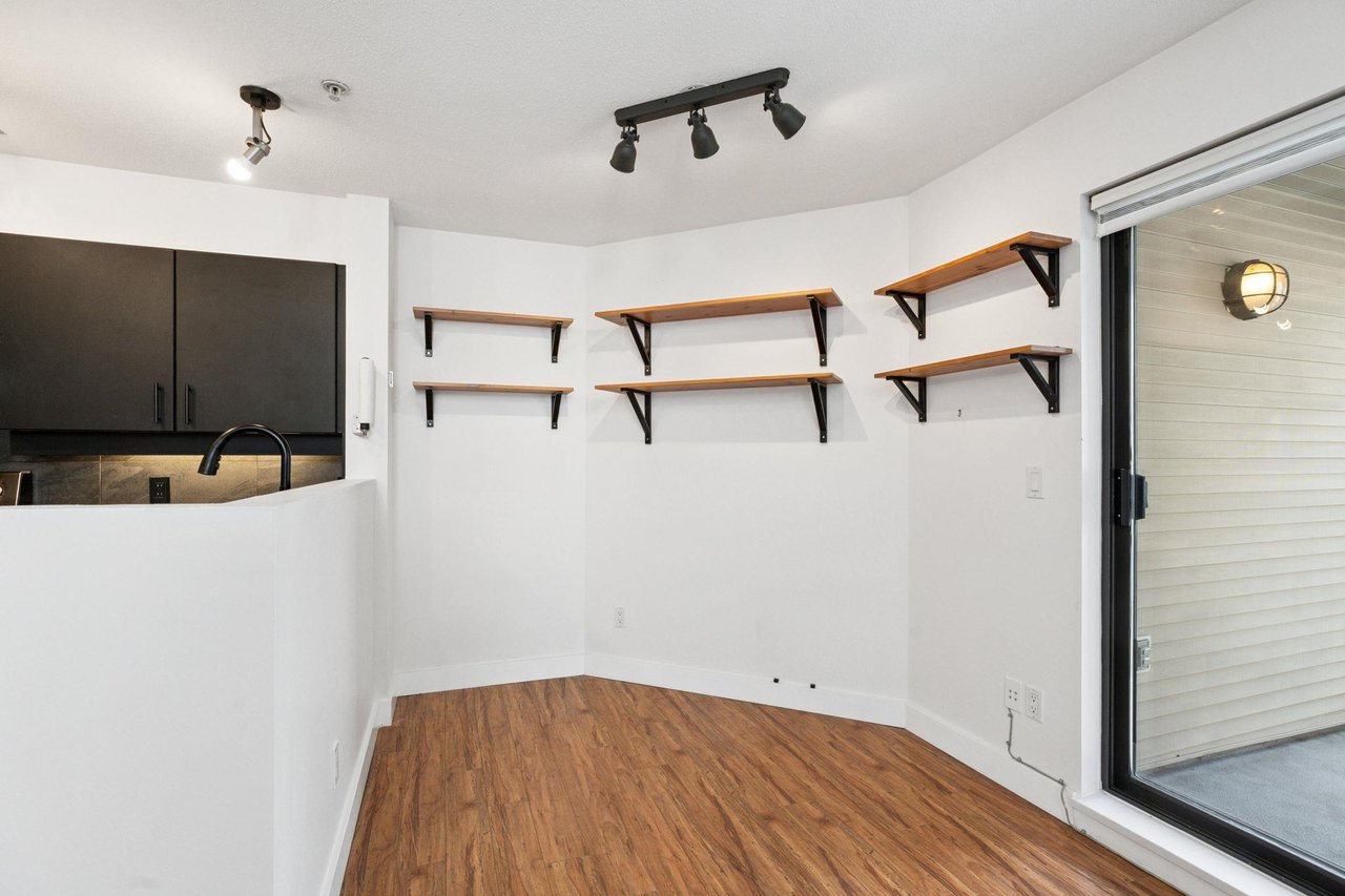 415-10866 City Pkwy