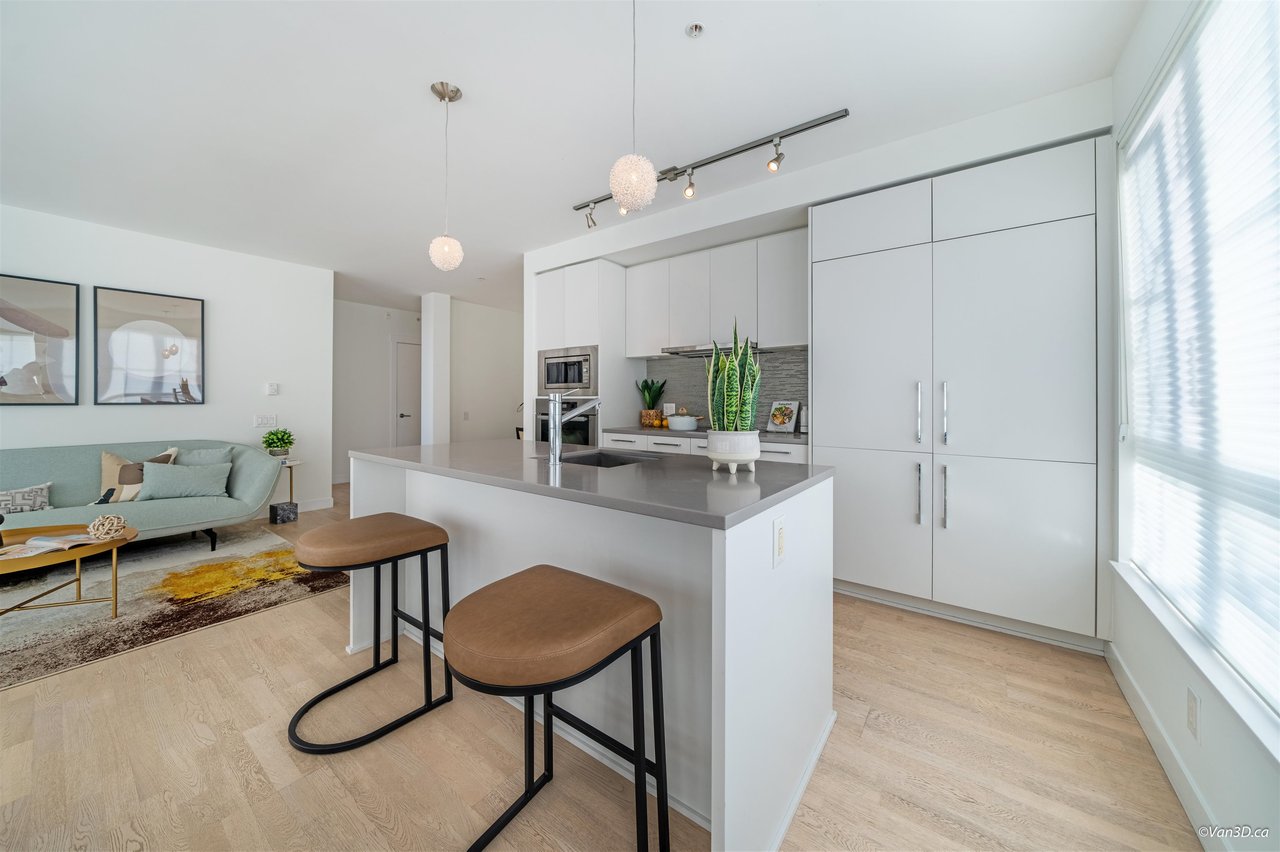 PH8-2468 Bayswater St