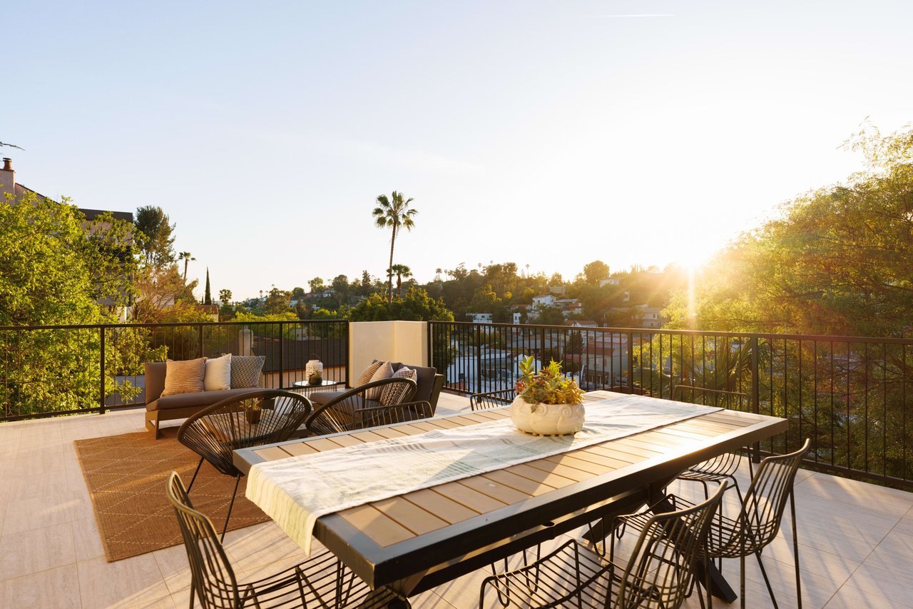 A Masterful Modern Architectural in Silver Lake