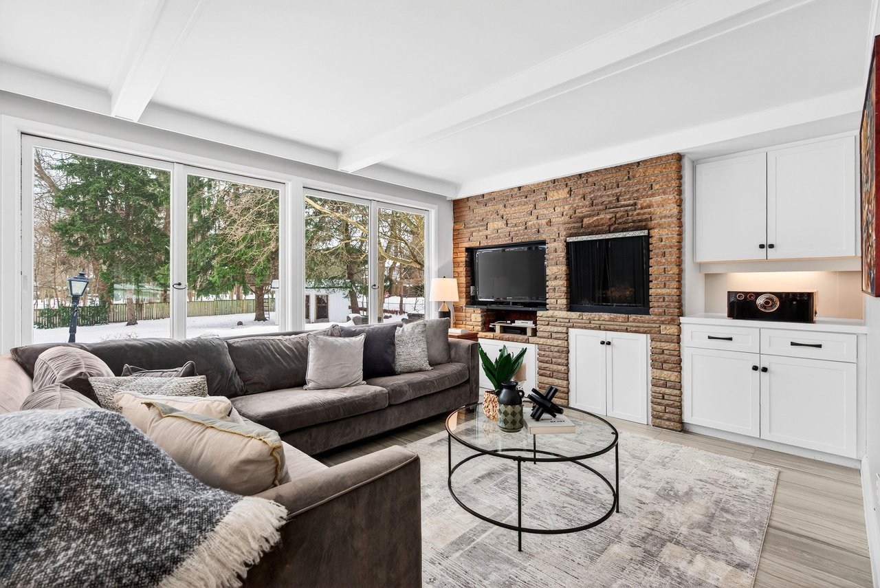 Aldershot Ranch-Style Oasis