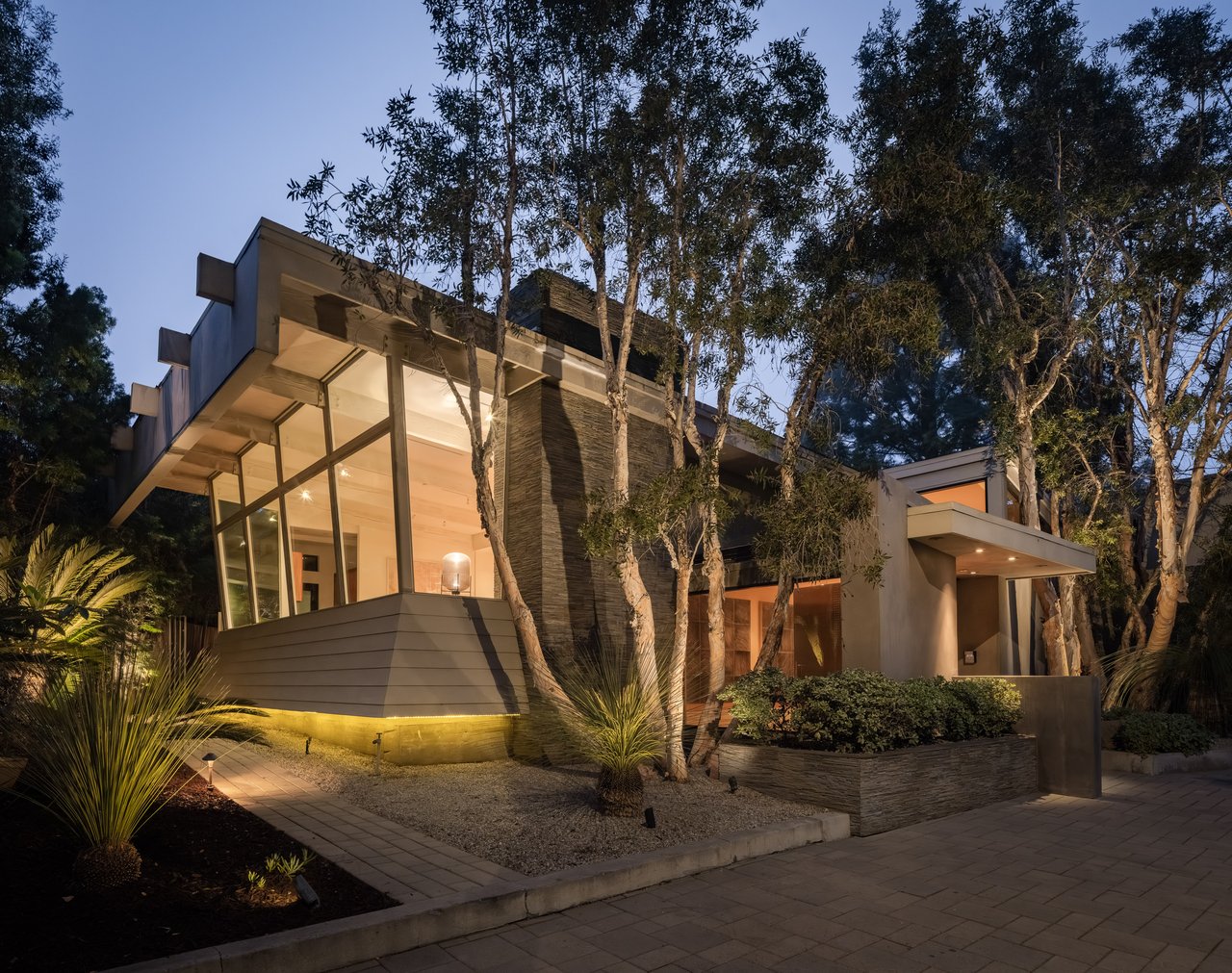 1575 Carla Rdg, Beverly Hills